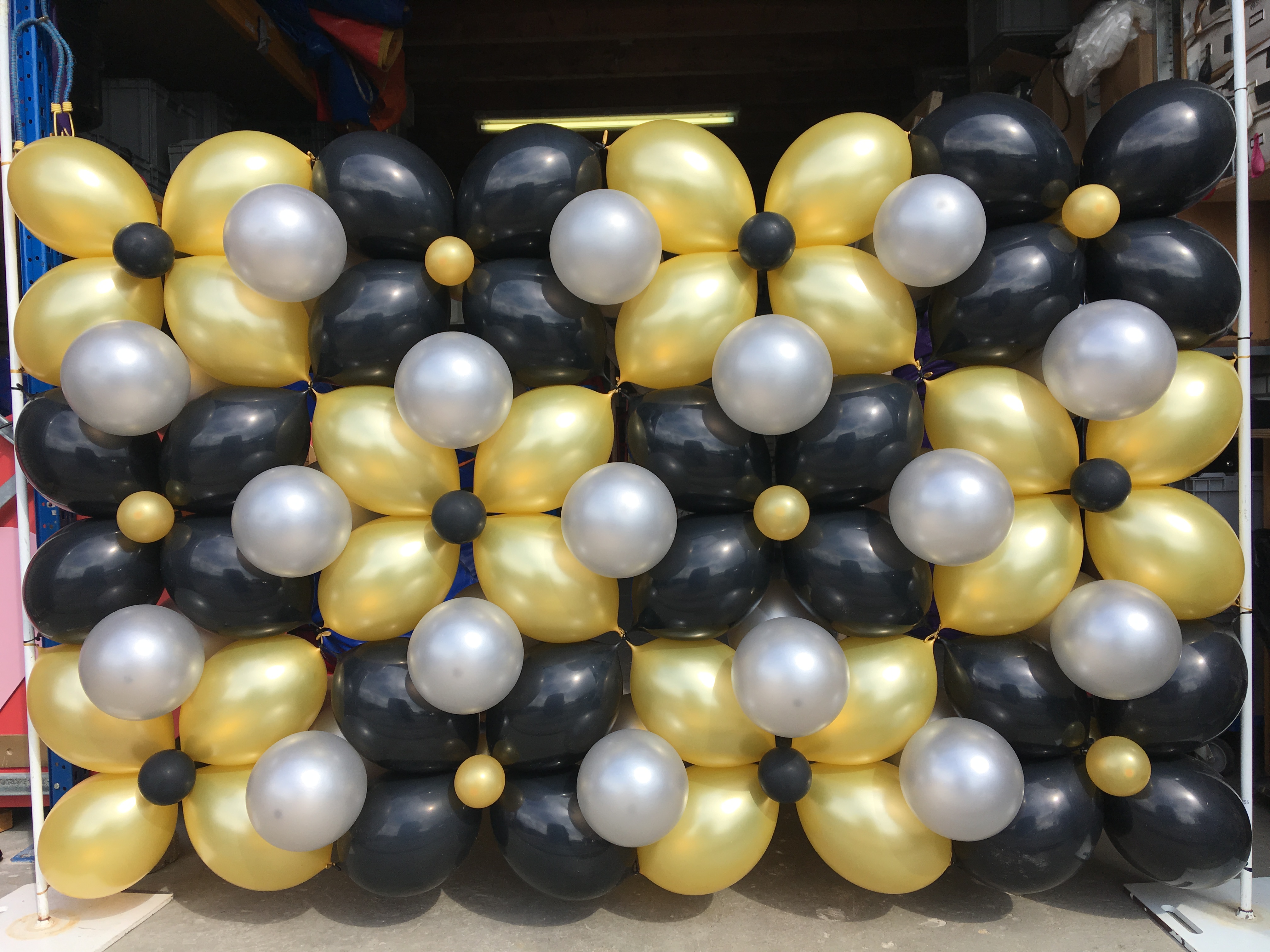 Ballonnen wand
