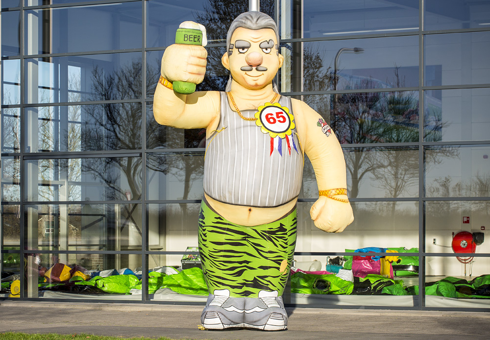 Abraham opblaas pop huren Zwolle