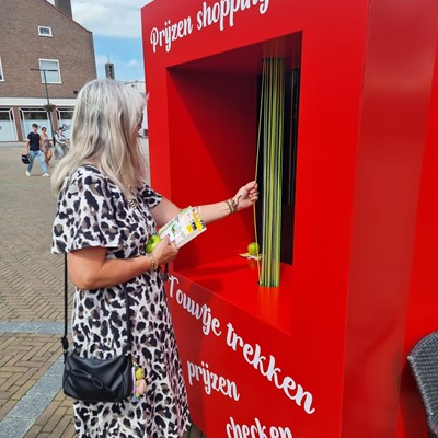 Touwtje trekken en prijzen checken.