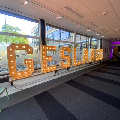 lichtletters huren zwolle